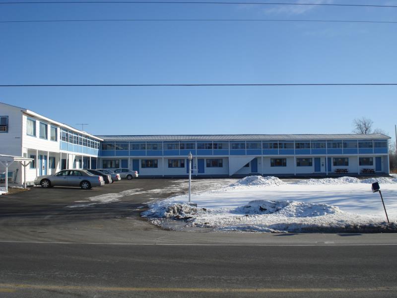 Rainbow Motel Watertown Extérieur photo